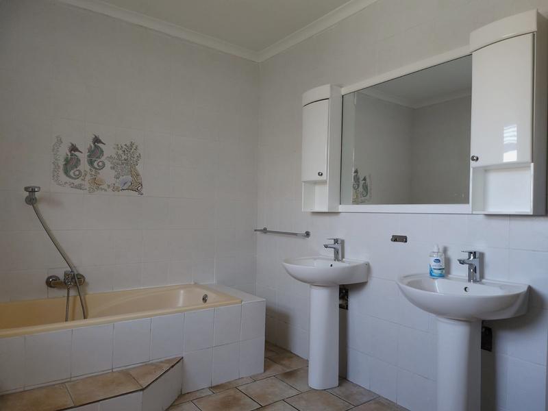 2 Bedroom Property for Sale in Sunset Beach Western Cape